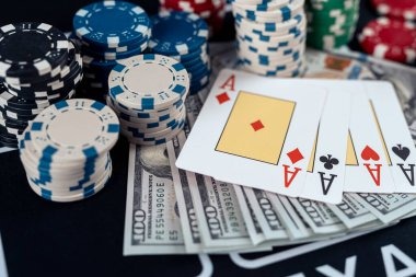 Lucky Twins hand rankings displayed with payout odds on nekobet interface